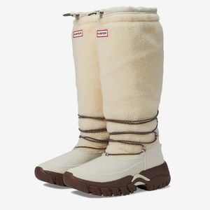 Hunter Wanderer Tall Sherpa Snow Boot